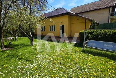 Casă cu 4 camere în Noua
