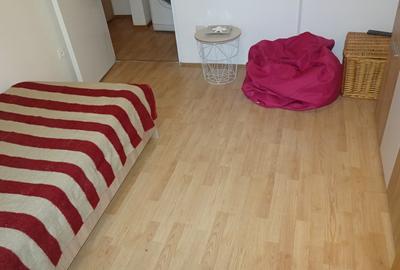 Inchiriez apartament 2 camere in Deva, zona Scarisoara, bloc de 4 etaje, - 9