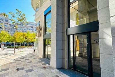 Spațiu comercial -  NOU  - Bd Decebal  / de inchiriat  2500 EUR /luna - 12