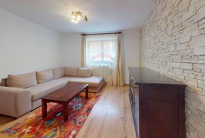 Duplex integral renovat, 3 camere , 2 bai, garaj, 403 mp teren - 1