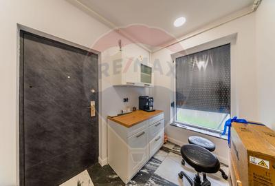 Spațiu barber shop complet echipat de închiriat – Micalaca - 10