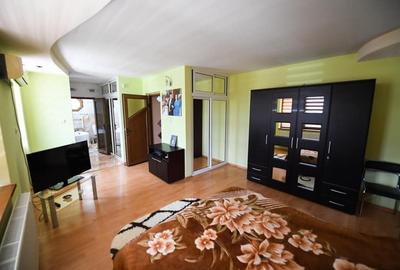 Vila si spatiu comercial Mamaia Nord - 11