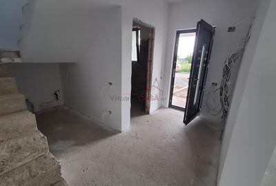 Casa individuala Com. Berceni, 4 camere, 3 bai, 411m curte, 6min transport publi - 18