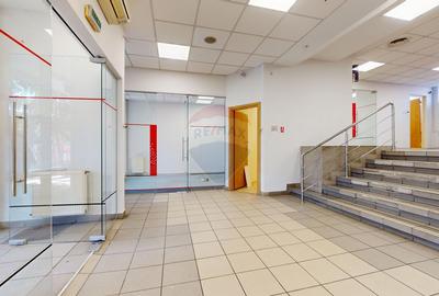 Oportunitate premium Inchiriere spațiu comercial în Piața Astra Brasov - 6
