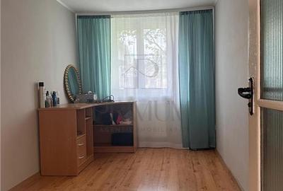 DAMBOVITA CASA 4 CAMERE, DECOMANDAT, PANOURI SOLARE - 9