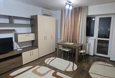 Garsoniera, 35 mp, aer conditionat, balcon, paza, complex Quadra 2 - 3