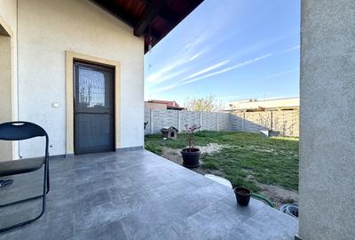 Duplex, perete dublu, 5 camere, 130 mp utili, 300 mp teren - Dumbravita - 14