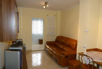 Apartament 3 camere zona FAR