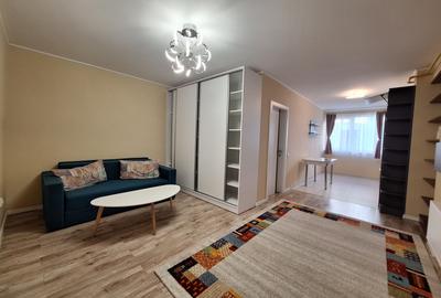 Apartament cu 2 camere semidecomandat, mobilat în Florești