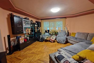 P4913 Apartament cu 3 camere in zona Soarelui, CENTRALA, ETAJ 1 - 1