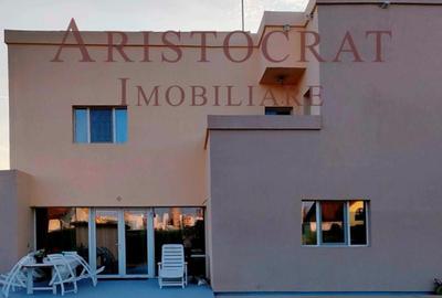 Casă cu 9 camere în Corbeanca