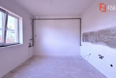 Casa tip triplex, cu 2 camere, de vanzare in Sanandrei. - 5