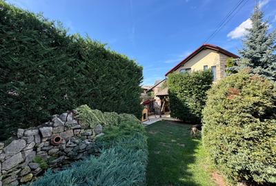 Casa individuala 165 mp utili, 350 mp teren , 2 parcari , Floresti - 2