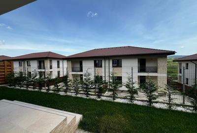 Casă modernăla liziera pădurii, Floresti - 2