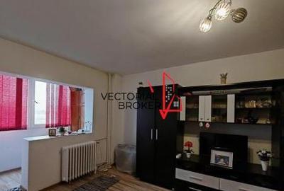 2 camere decomandate, et.4, 56mp, renovat, Basarabia Diham - 1