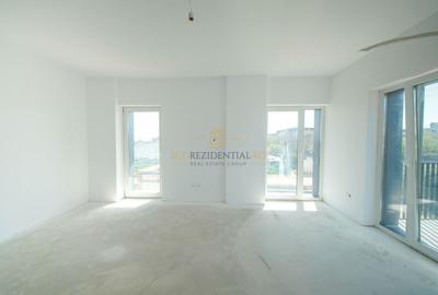 Apartament cu 3 camere decomandat în Metalurgiei