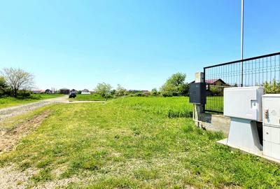 Teren intravilan in zona rezidentiala, la 1 km de A0 si A1 - 11