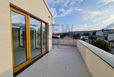 Apartament cu 4 camere decomandat în Domenii