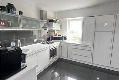 Apartament 3 camere mobilate utilate 2 bai pivnita zona Turnisor Sibiu - 15
