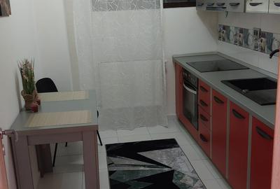 Garsonieră semidecomandată, mobilată în Baza 3