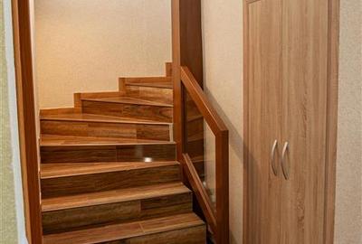 Vila D+P+E cu jaccuzi exterior in Iosia - 20