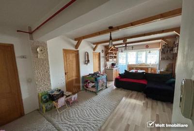 Apartament cu 3 camere decomandat, mobilat în Baciu