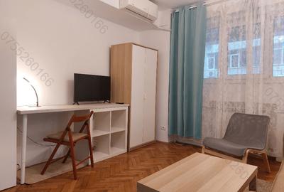 Grasoniera ultracentrala Sala Palatului - Cismigiu - 1