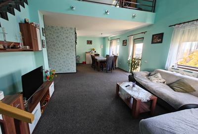 Casa de vanzare 4 camere, 900mp teren in zona Hlincea!!! - 1