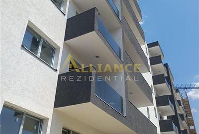 Apartament cu 3 camere decomandat în Apărătorii Patriei