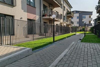 Apartament cu 3 camere decomandat în Theodor Pallady