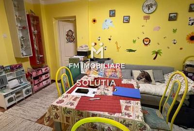 Apartament  3 camere decomandat, etajul 2 -zona Casa de Pensii - 5
