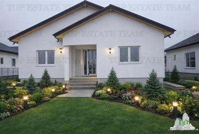 Casă individuală cu 4 camere în Central