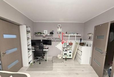 Apartament cu 2 camere semidecomandat, mobilat în Vitan