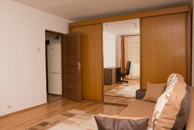 Ofer spre inchiriere apt. 2 camere, decomandat, cartier Zorilor, cu garaj. - 7