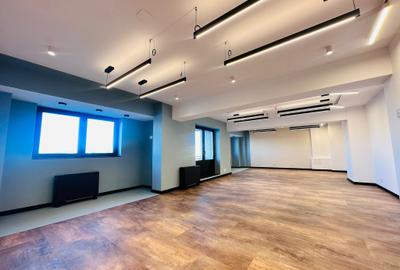 SPATIU 160 mp- renovat si modernizat || birouri || notariat|| cursuri|| cabinet - 1