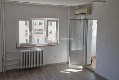 Garsonieră decomandată în Dristor
