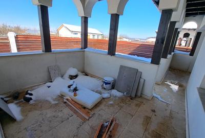 CASA 4 CAMERE CU SUPRAFATA GENEROASA IN  STIL NEOROMANESC - 48