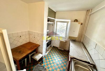 De vanzare apartament cu 2 camere, zona Capat 1. - 8