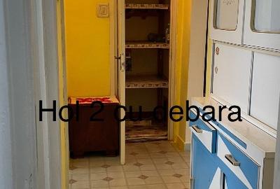 Slanic Moldova  -apart  3 cam. Bloc - - 1