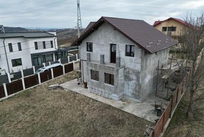 Vila P+M+Pod , 4 camere , 520 mp teren - Breazu . Iasi - 4
