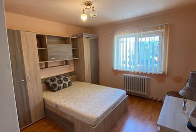Apartament cu 2 camere, mobilat în Tolstoi