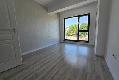 De inchiriat: Penthouse 4 camere 118 mp - etaj 3/3 | Terasa 19,2 mp. 3,8 km fata - 3