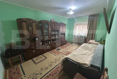 Apartament cu 3 camere decomandat, mobilat în Pădurii