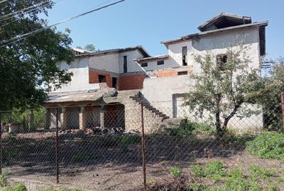 Cladire cu suprafata de 500mp la Avrameni - 4