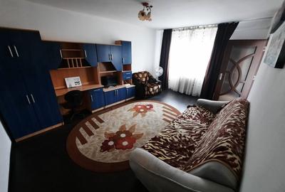 Apartament cu 1 camera decomandat, zona Nicolina - 3