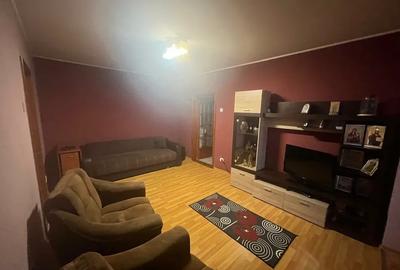 Apartament cu 2 camere, etaj 3/4, zona Tatarasi - 4