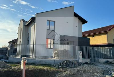 Casă individuală cu 5 camere în Central