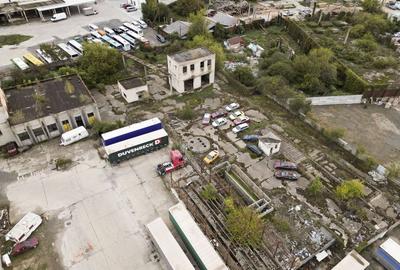 Teren industrial de 6,820mp Strada Poetului - 11