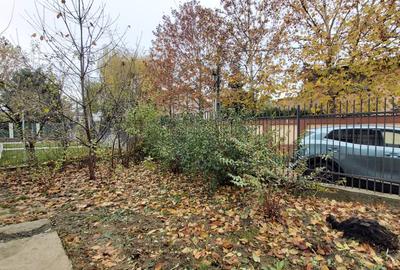 Vanzare vila frumoasa cu 2 garaje si teren mare in Popesti Leordeni - 1