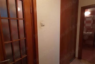 Vanzare Apartament 3 Camere Stradal Bd. Unirii - 1